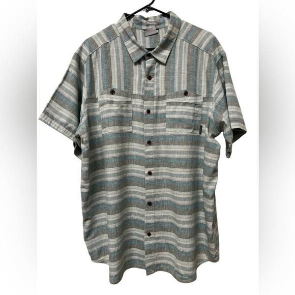 Columbia short sleeve casual button down shirt - Picture 2 of 5